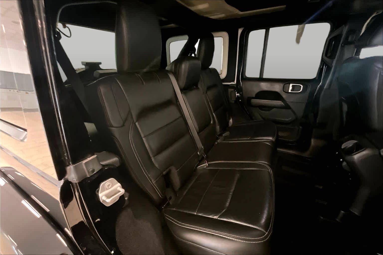Used 2018 Black Clear Coat Jeep Sahara image 19