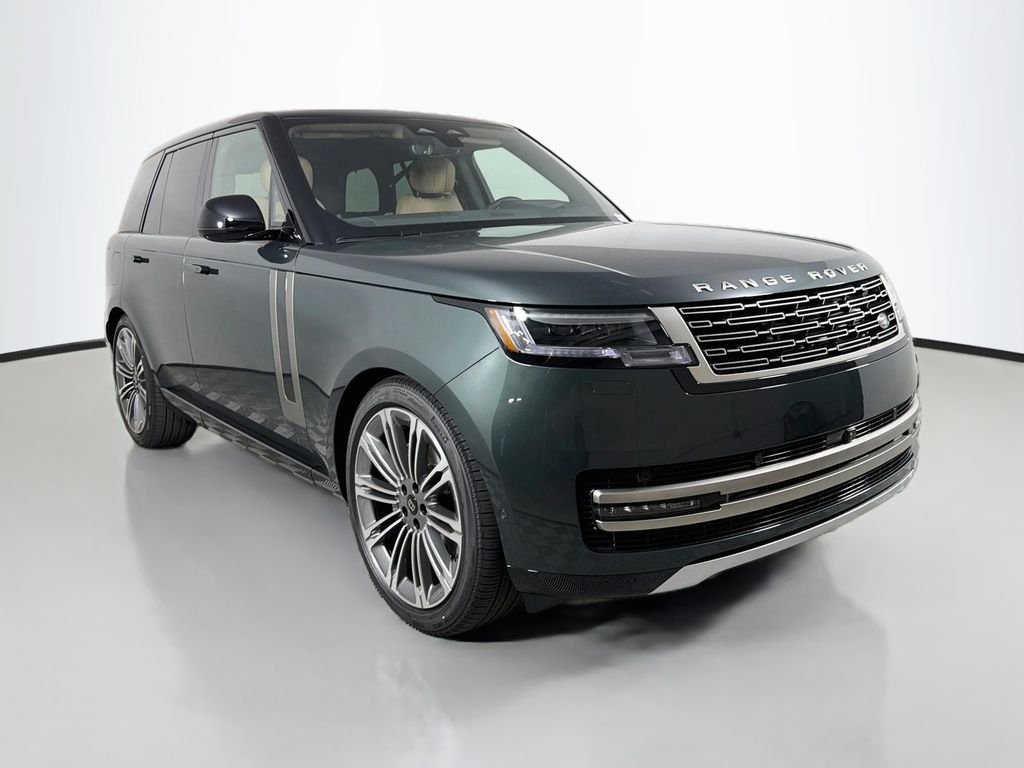 New 2027 Belgravia Green Land Rover SE image 3