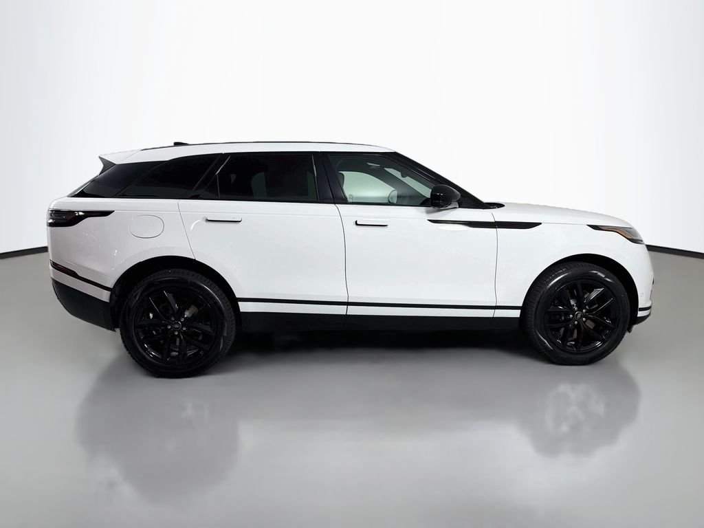 New 2026 Fuji White Land Rover S image 4