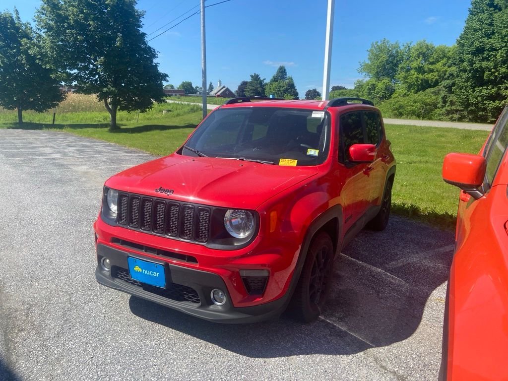 Used 2019 Colorado Red Clearcoat Jeep Latitude image 3