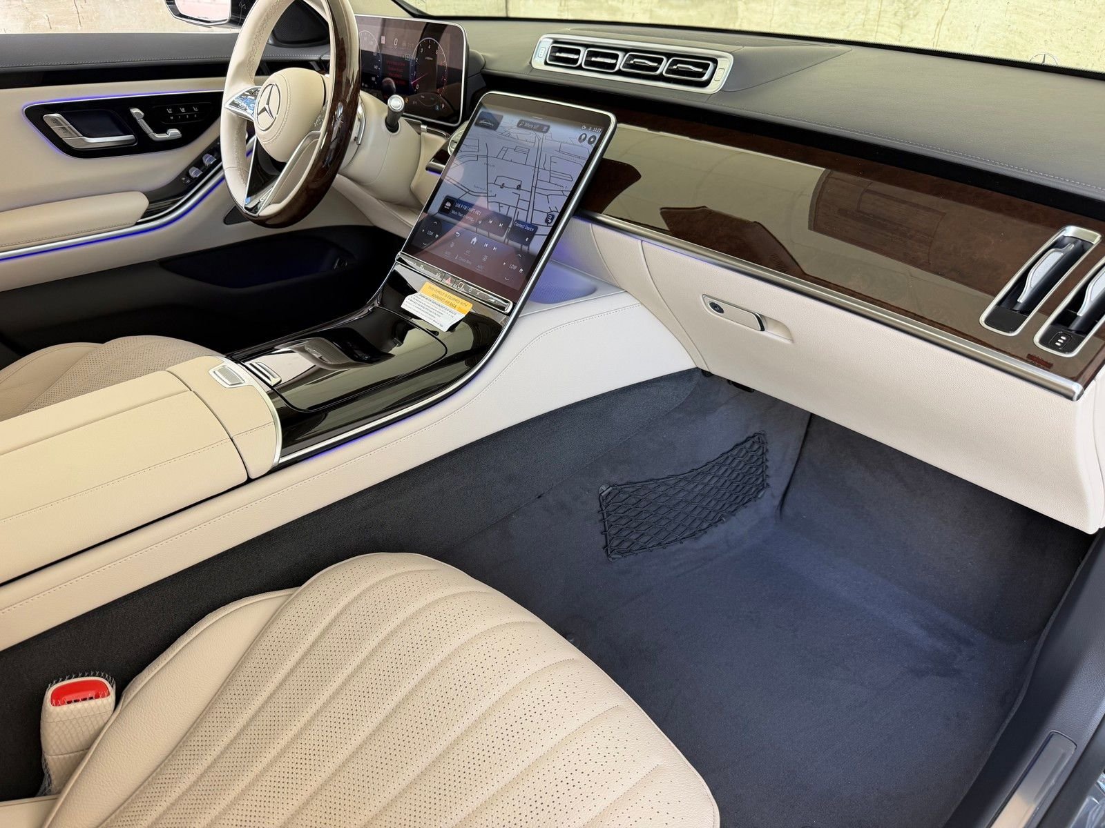 New 2026 Graphite Grey Metallic Mercedes-Benz S 500 image 16