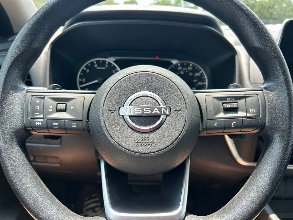 Certified Used 2024 White Nissan S image 23