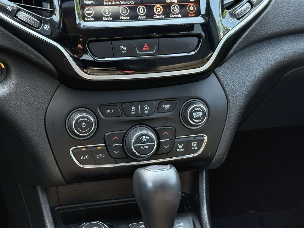 Used 2019 Black Jeep Limited image 22