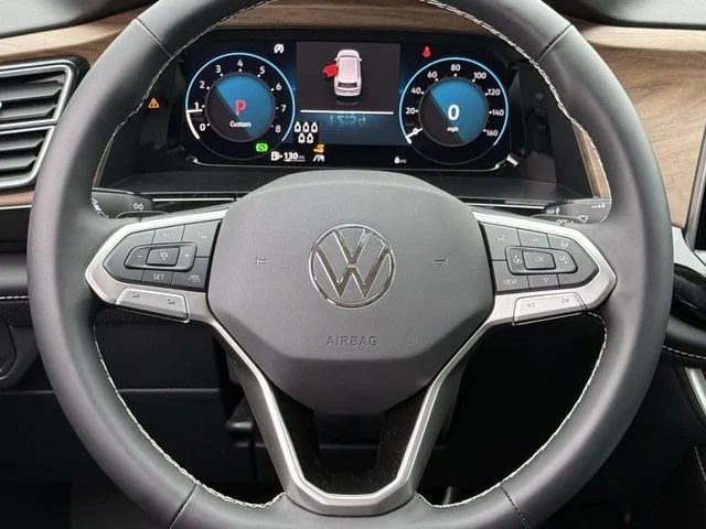 New 2026 Silver Volkswagen 2.0T SE image 9