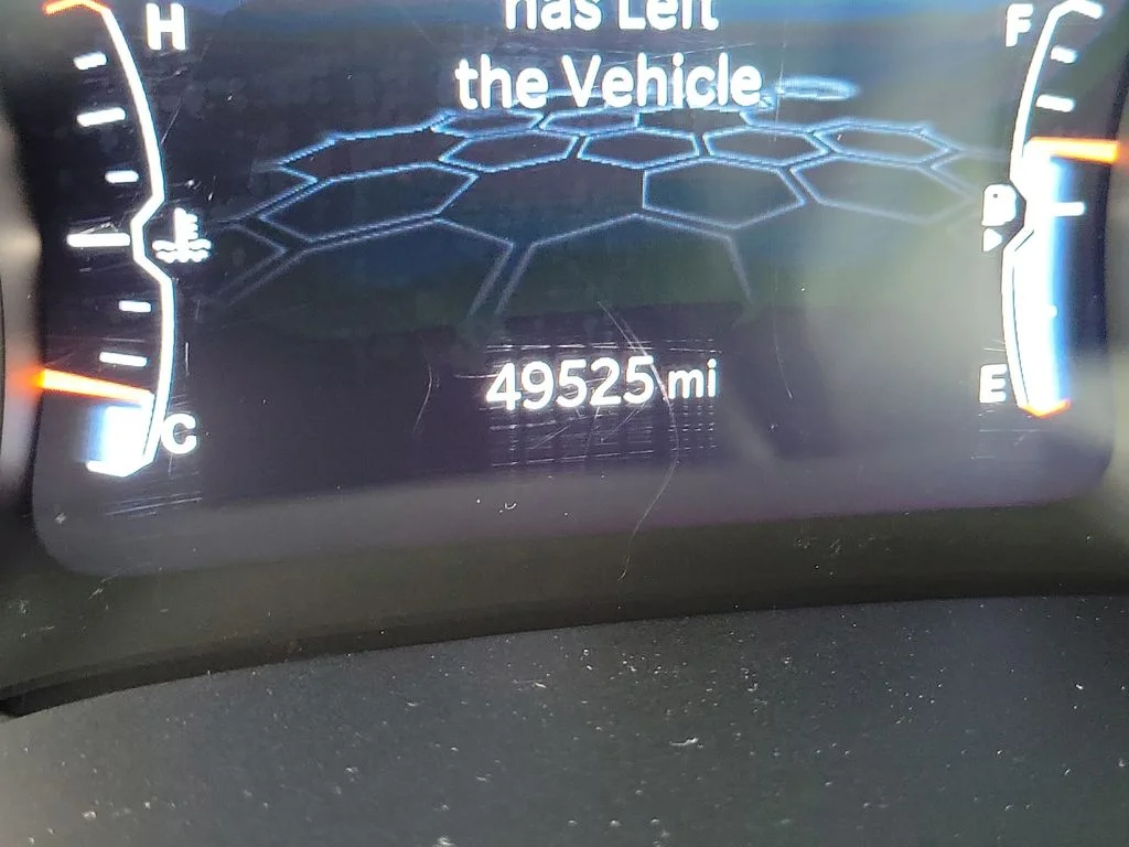 Used 2024 Black Jeep Latitude image 28