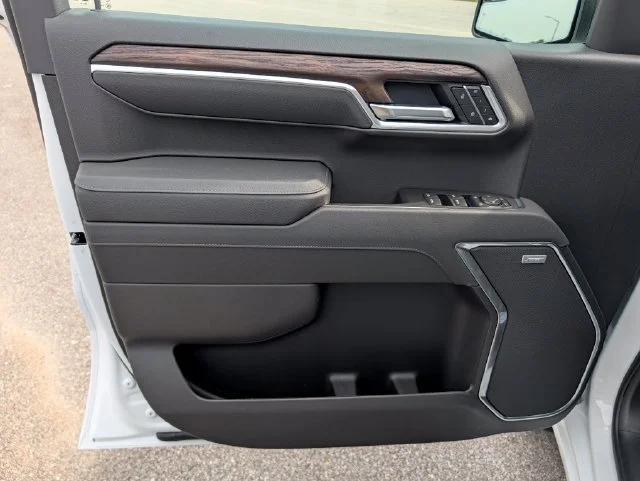 New 2026 Summit White GMC SLT image 10