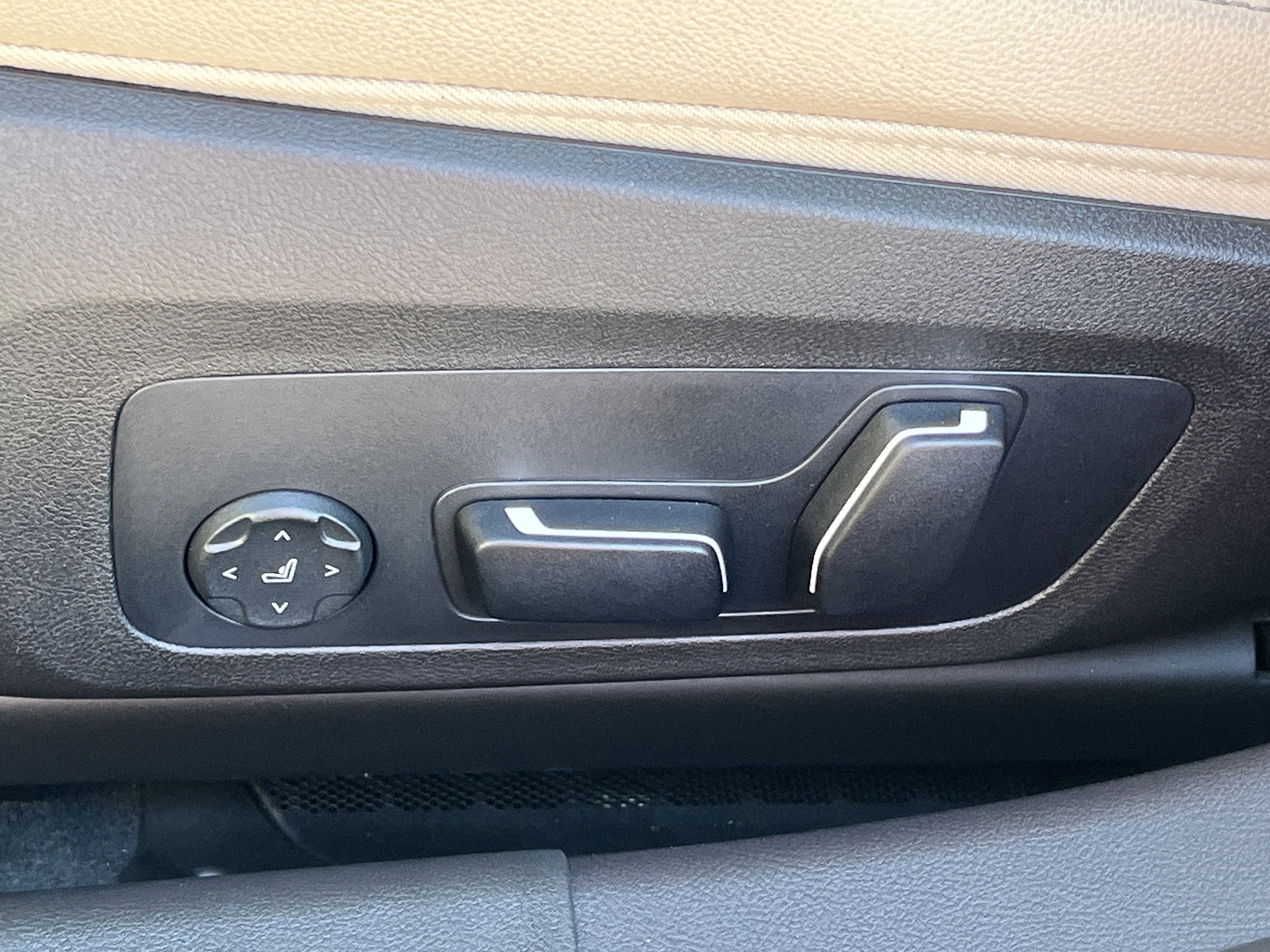 New 2026 Dravit Grey Metallic BMW 330i NA image 19