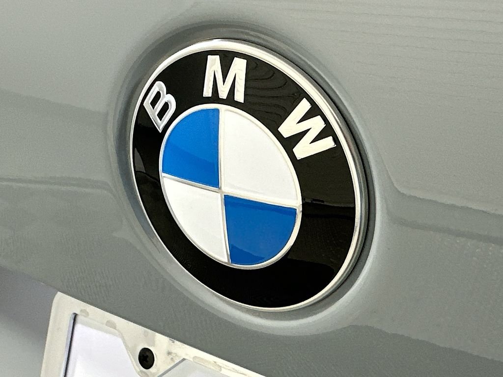 New 2026 Brooklyn Grey Metallic BMW sDrive40i image 22
