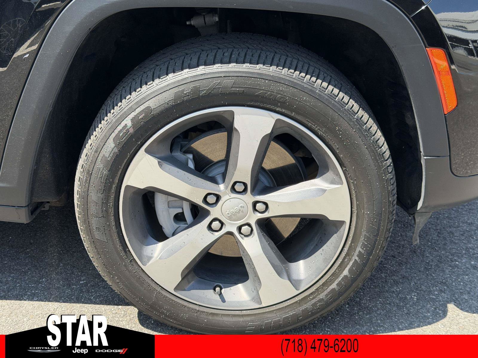 Used 2023 Diamond Black Crystal Pearlcoat Jeep 4xe image 8