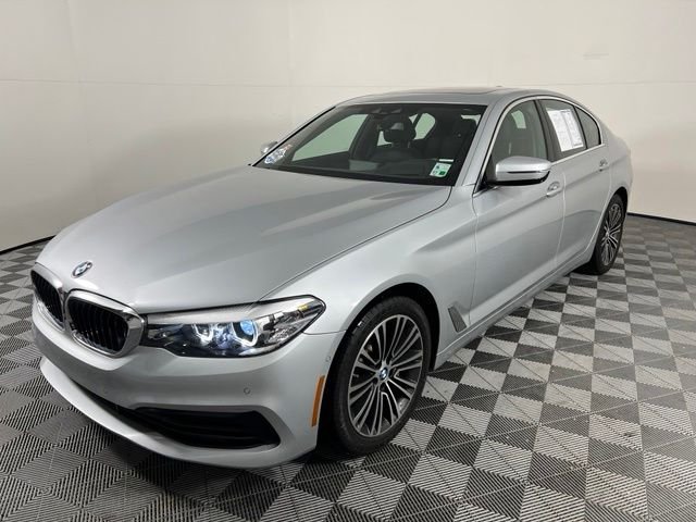 Used 2019 Silver BMW 530i image 3