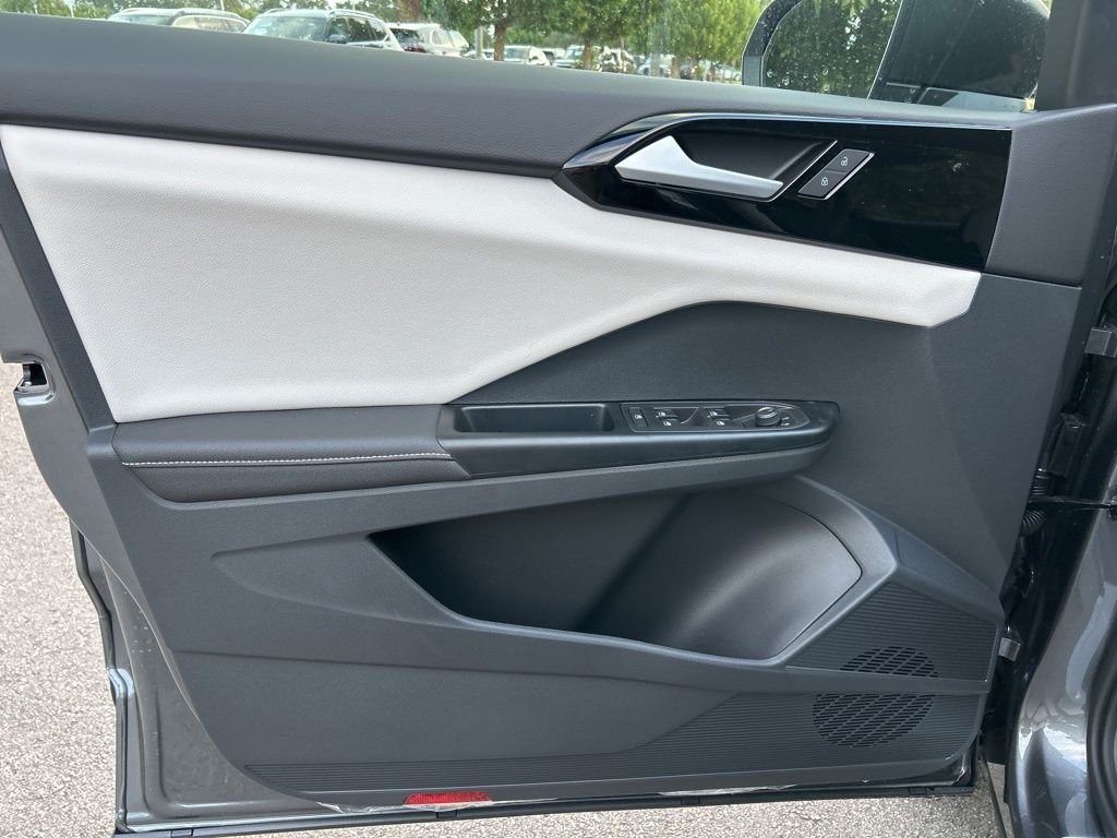 New 2026 Gray Volkswagen 1.5T S image 10