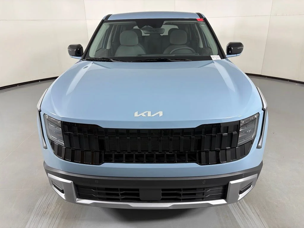 New 2027 Frost Blue Kia S image 3
