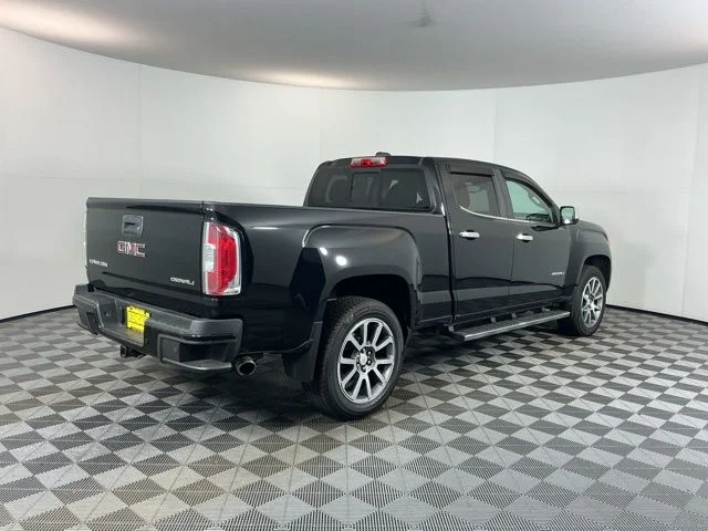 Used 2019 Onyx Black GMC Denali image 4