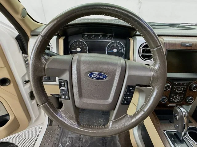 Used 2014 White Platinum Clearcoat Metallic Ford Lariat image 11