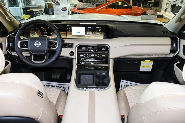 2025 Nissan Armada Platinum Reserve - Photo 32