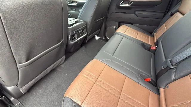 2026 Chevrolet Silverado 1500 High Country - Photo 24