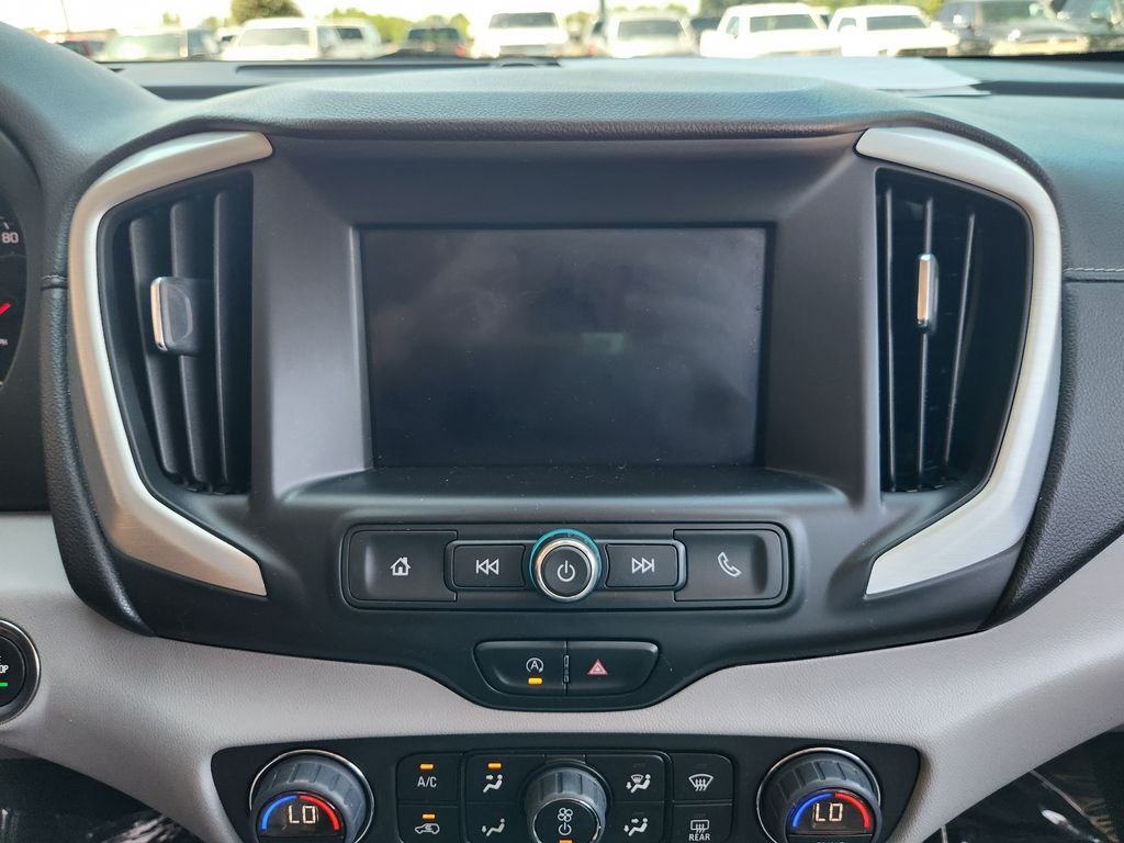 Used 2023 Summit White GMC SLE image 18