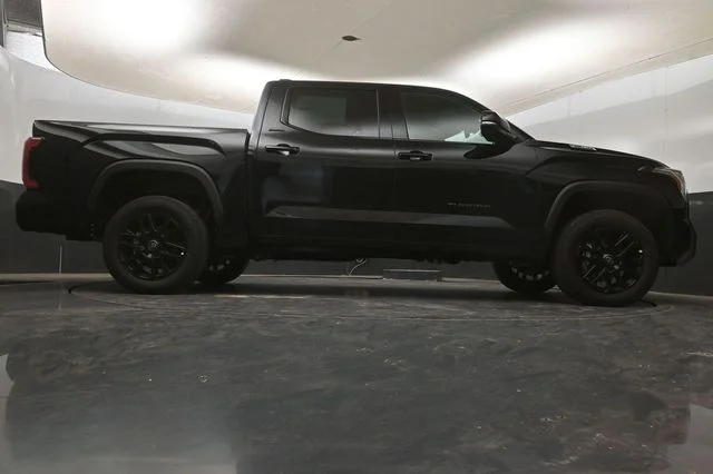 2026 Toyota Tundra Limited - Photo 23