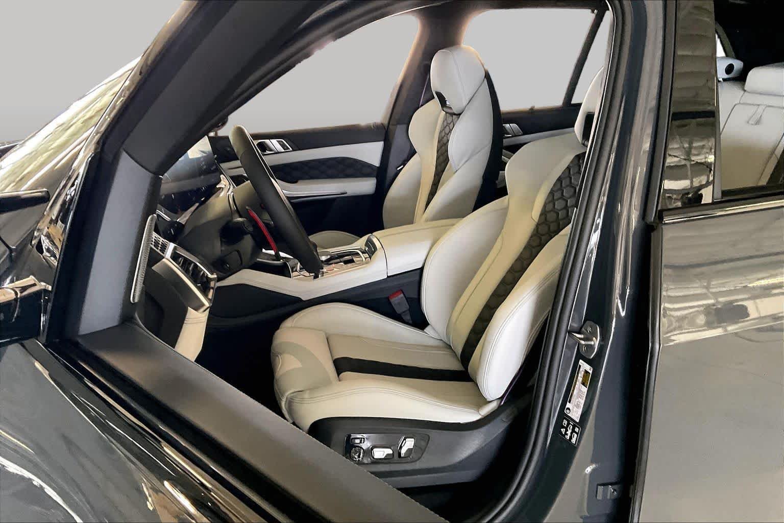 New 2026 Dravit Grey Metallic BMW Competition image 9