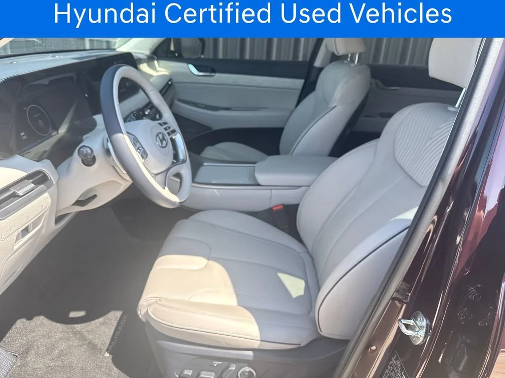 Certified Pre-Owned 2025 Hyundai Palisade Calligraphy