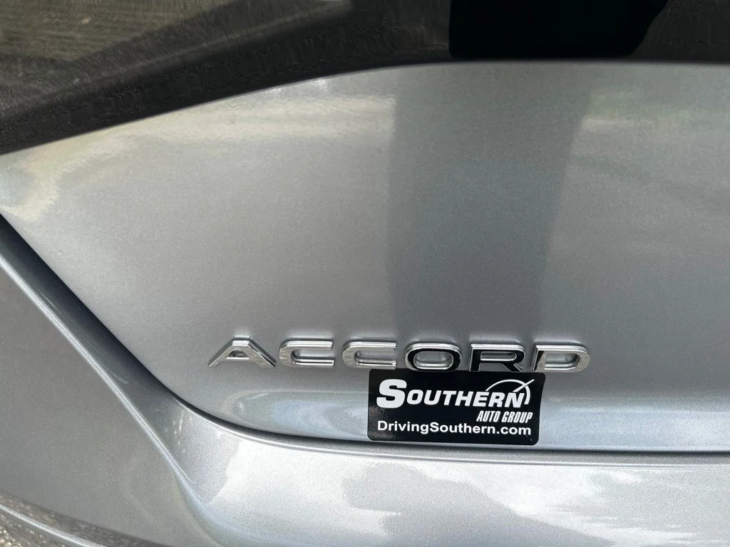 Used 2026 Silver Honda LX image 9