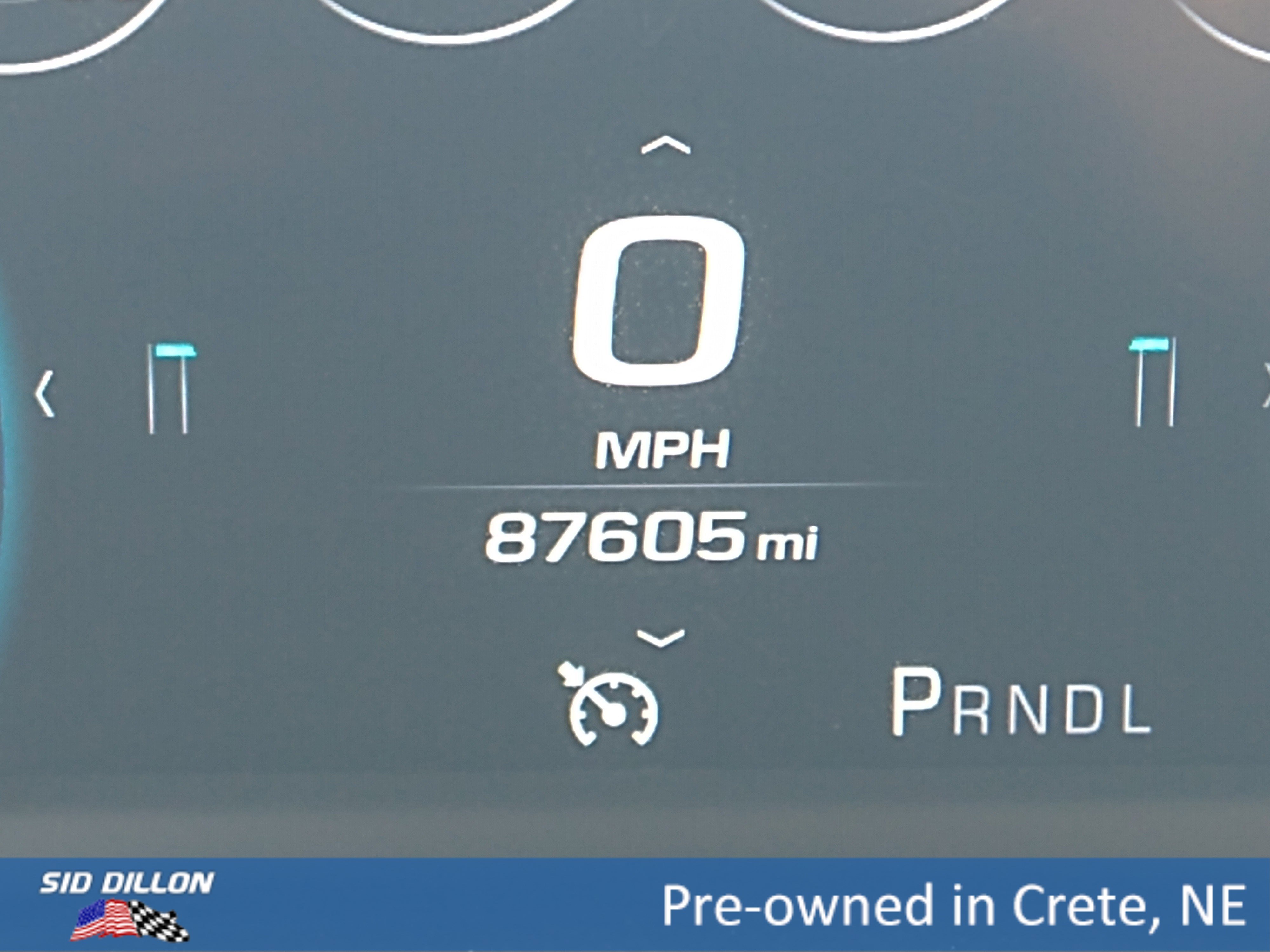 Used 2020 SHADOW GRAY METALLIC Chevrolet Premier image 24