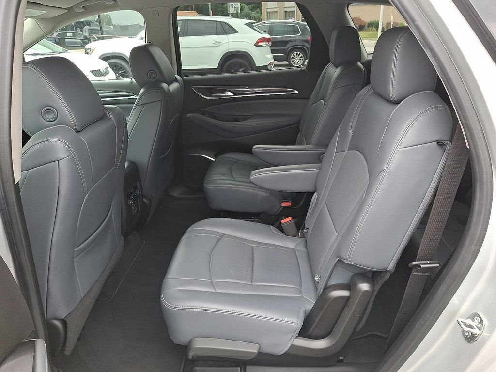 2020 Buick Enclave Essence - Photo 10