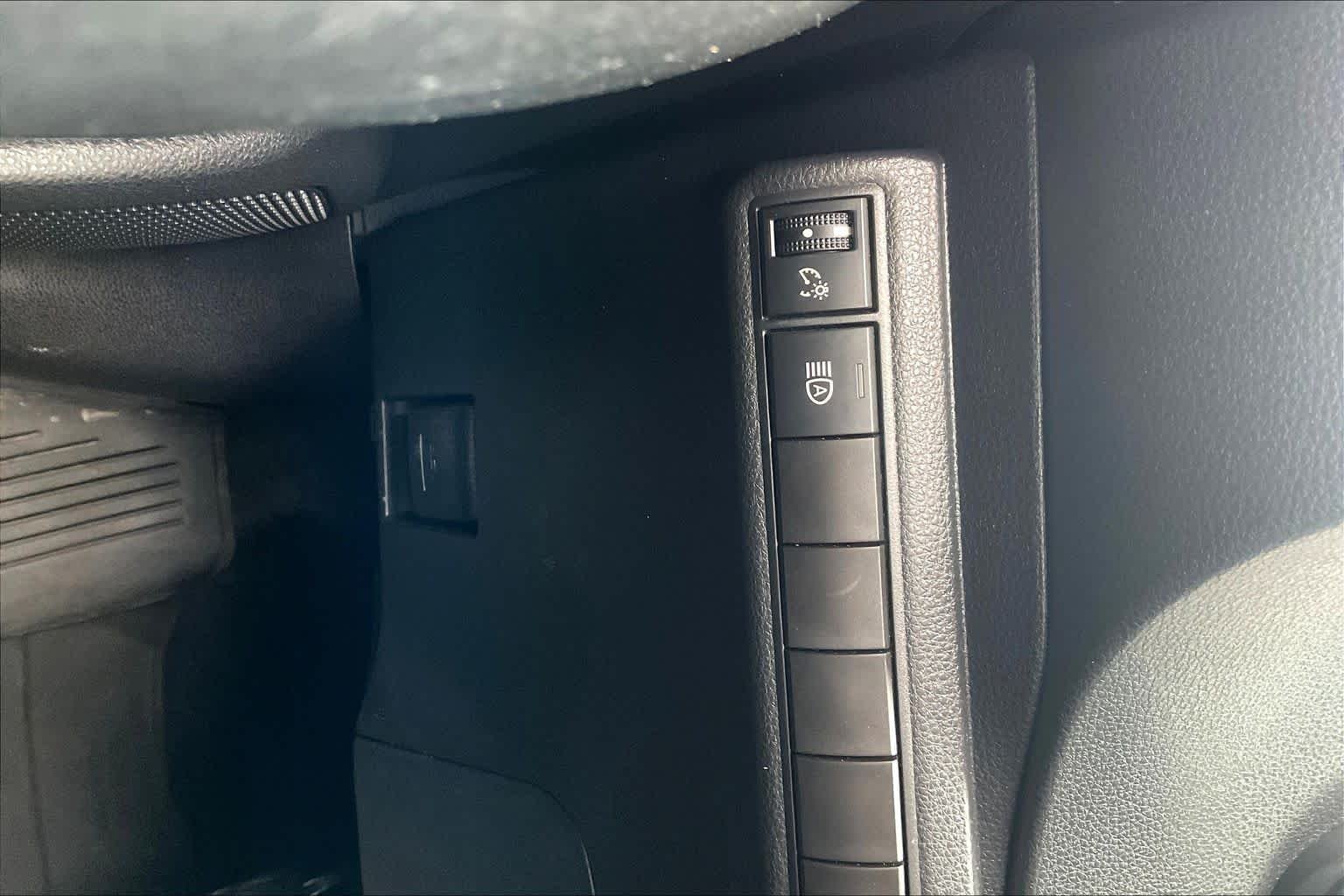 Used 2023 Ice Cap Toyota LE image 33