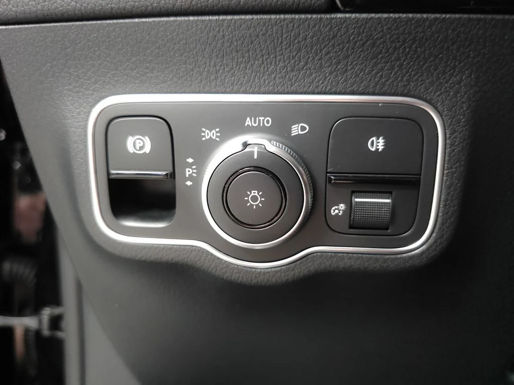 Certified Used 2026  Mercedes-Benz GLA 35 AMG® image 9
