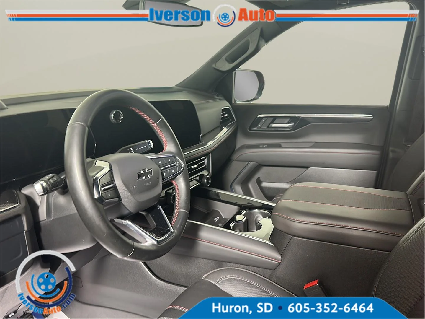 Used 2025 Radiant Red Tintcoat Chevrolet RST image 14