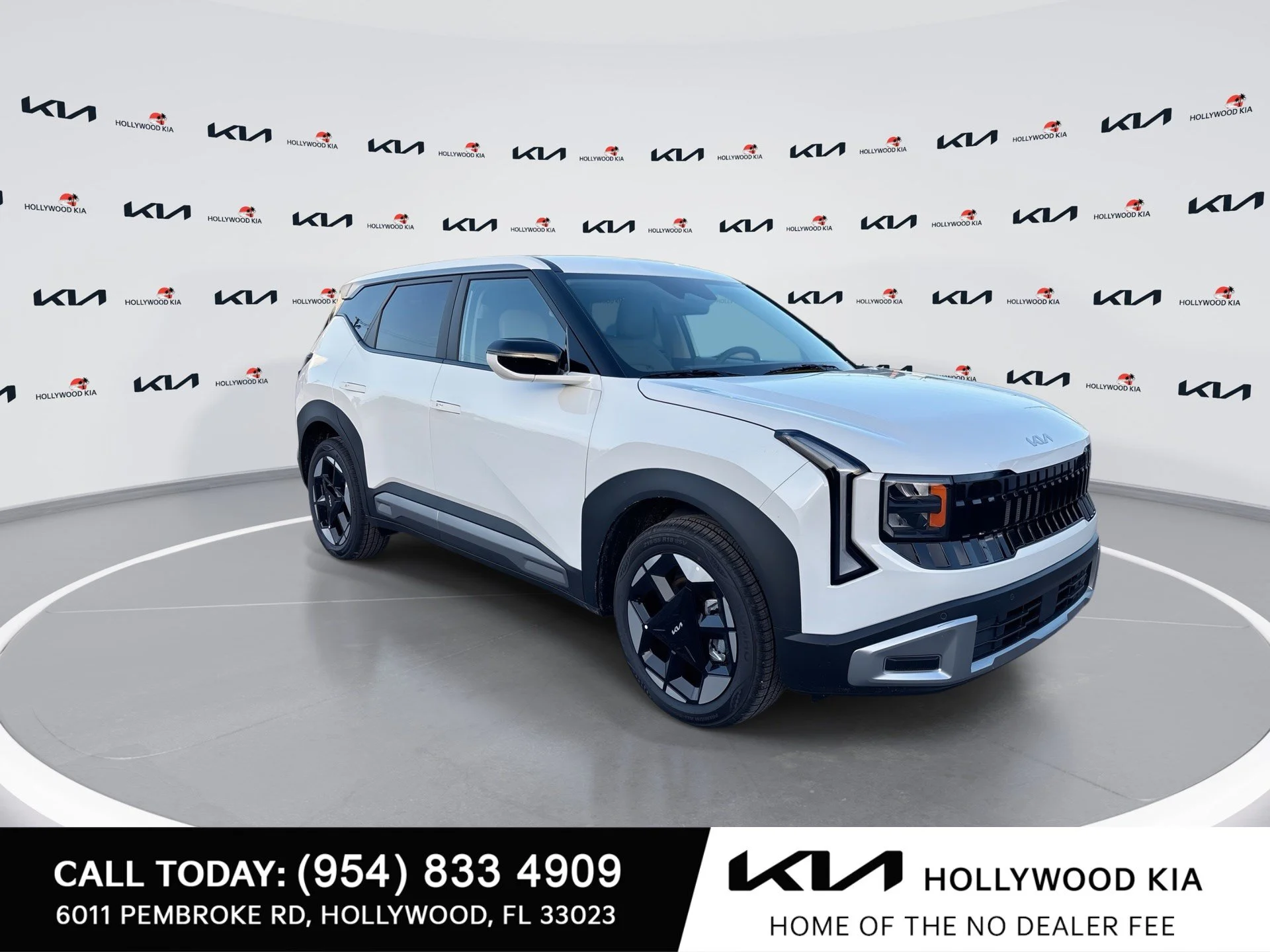 New 2027 Snow White Pearl Kia EX image 2