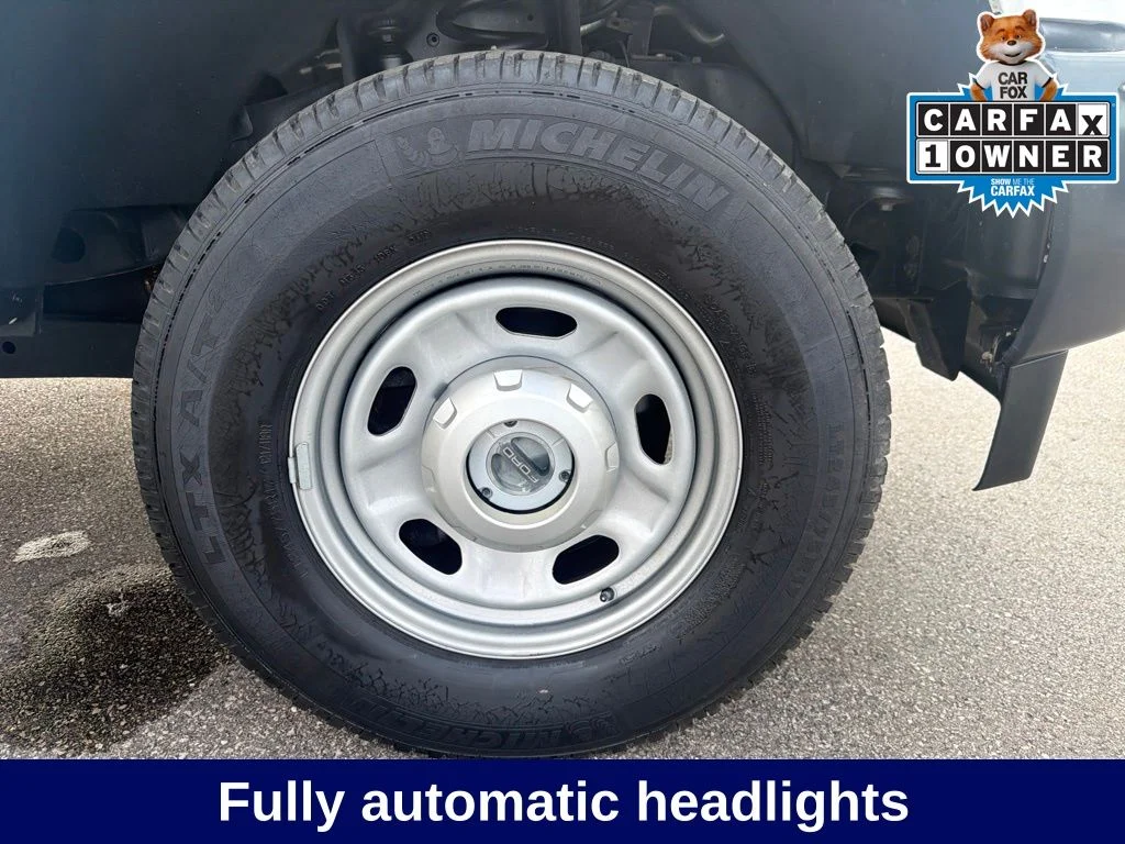 Used 2019 Oxford White Ford XL image 23