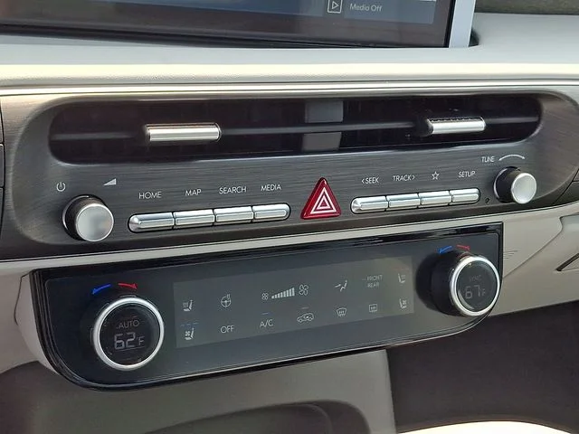New 2026 Green Hyundai Limited image 15
