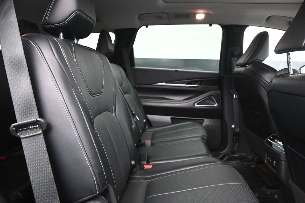 Certified Used 2023 Blue INFINITI Sensory image 19