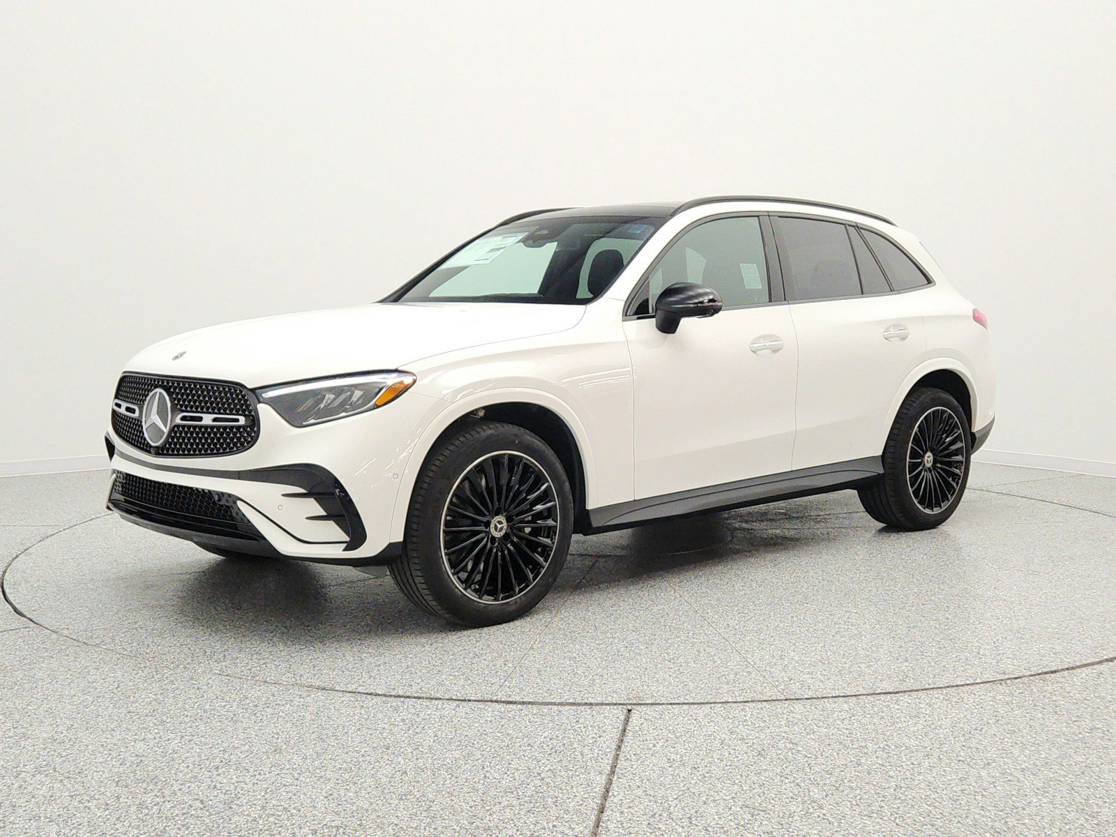 New 2026 Polar White Mercedes-Benz GLC 300 SUV image 30