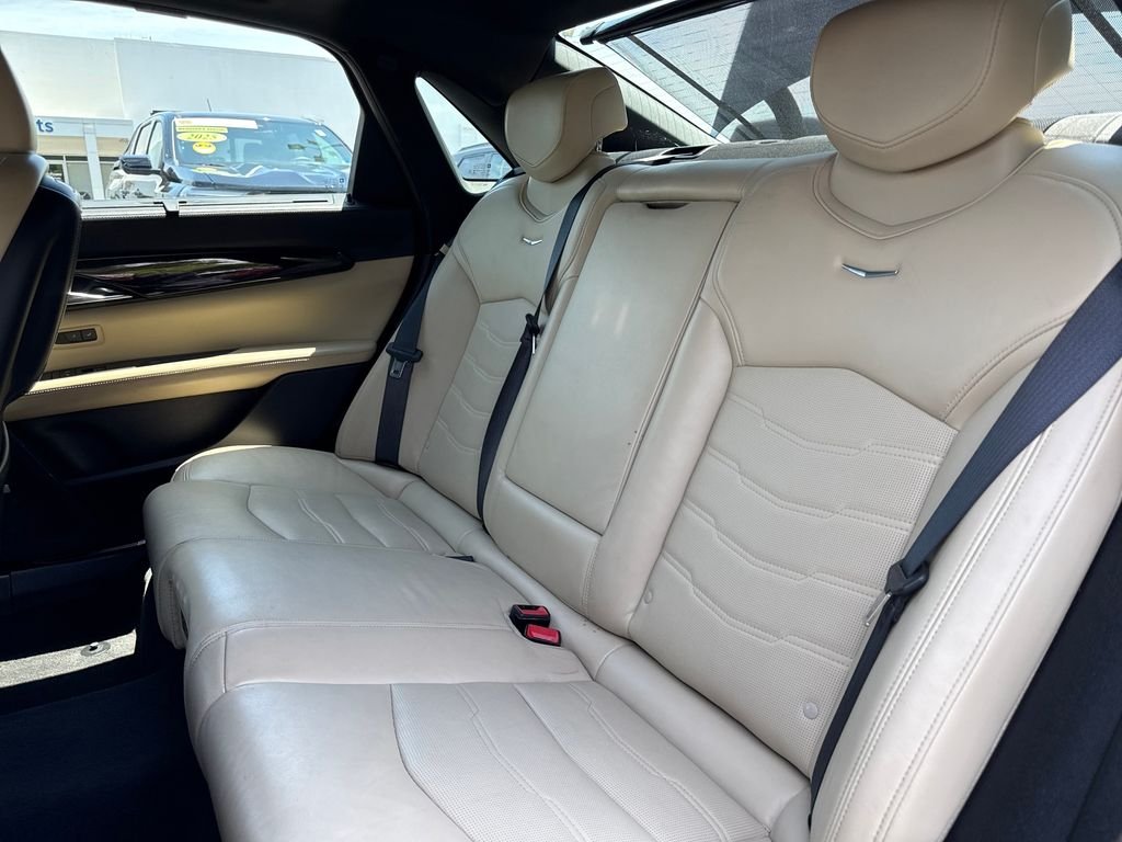 Used 2020 Black Metallic Cadillac 3.6L Premium Luxury image 21