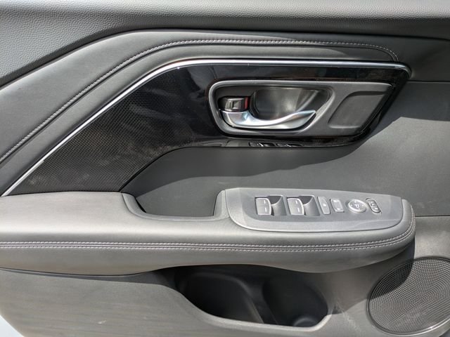 New 2026 Platinum White Pearl Acura Base image 25