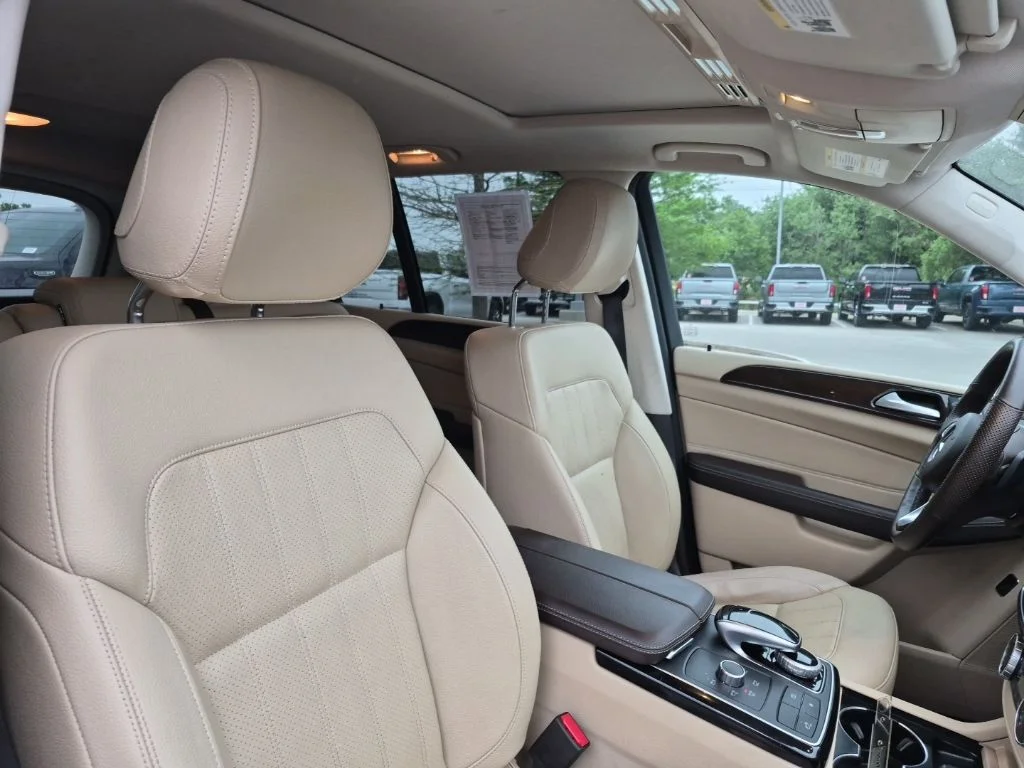 Used 2018  Mercedes-Benz GLE 350 image 17