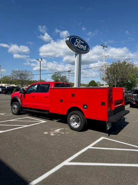 New 2026 Race Red Ford F-450® LARIAT® image 2
