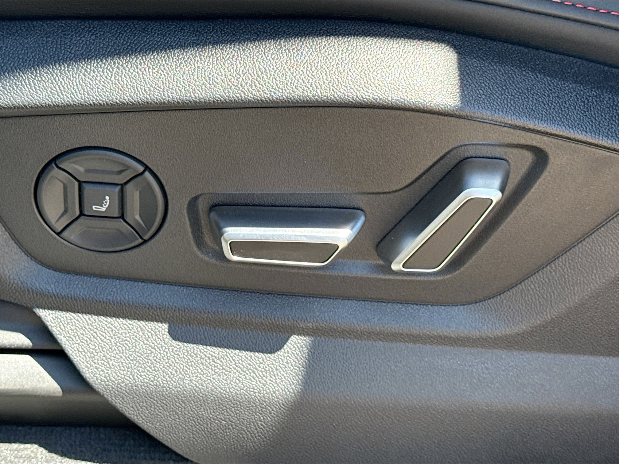New 2026 Daytona Gray Pearl Effect Audi performance image 24
