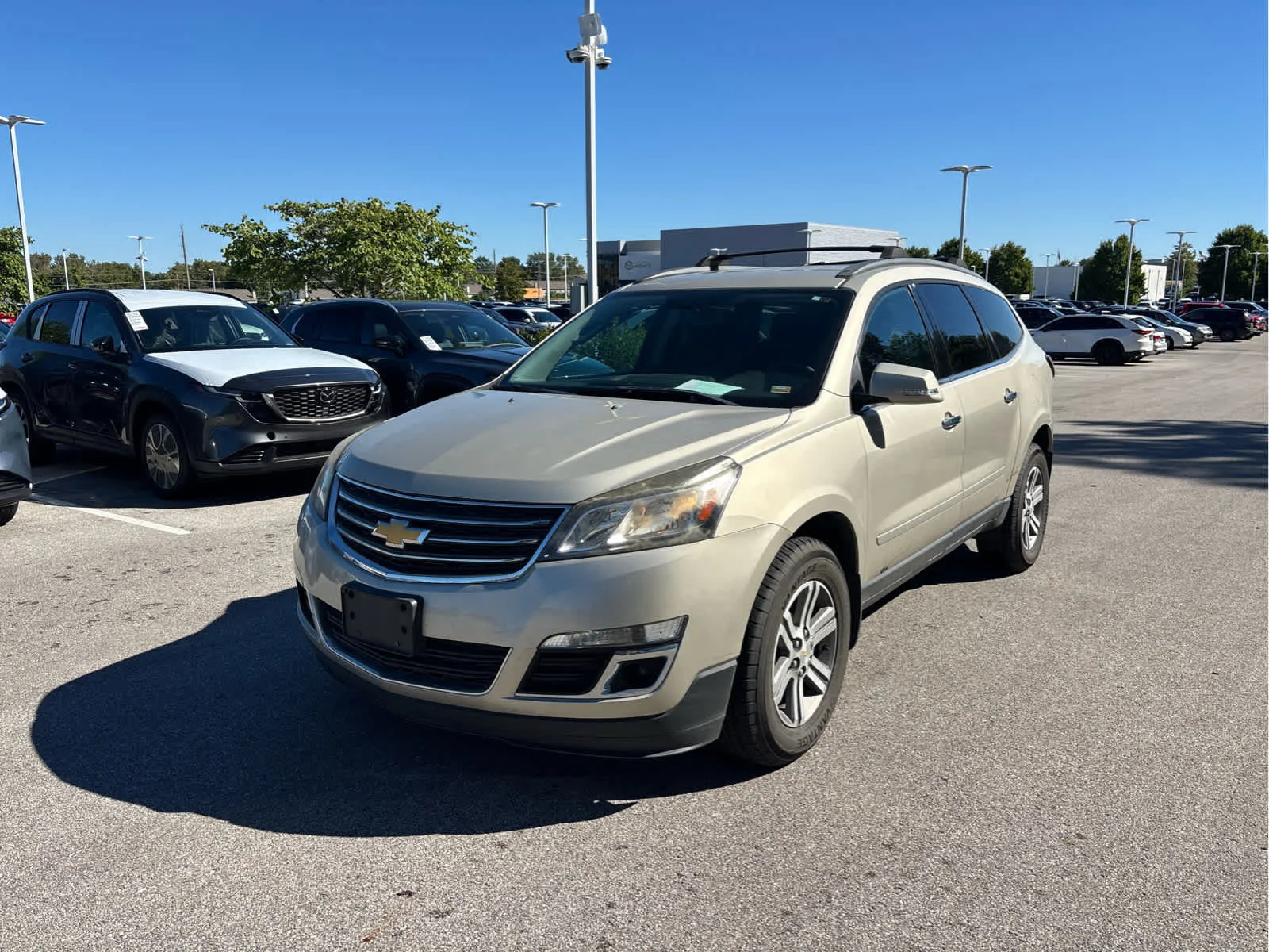 Used 2016 Chevrolet Traverse 1LT with VIN 1GNKRGKD2GJ171531 for sale in Kansas City