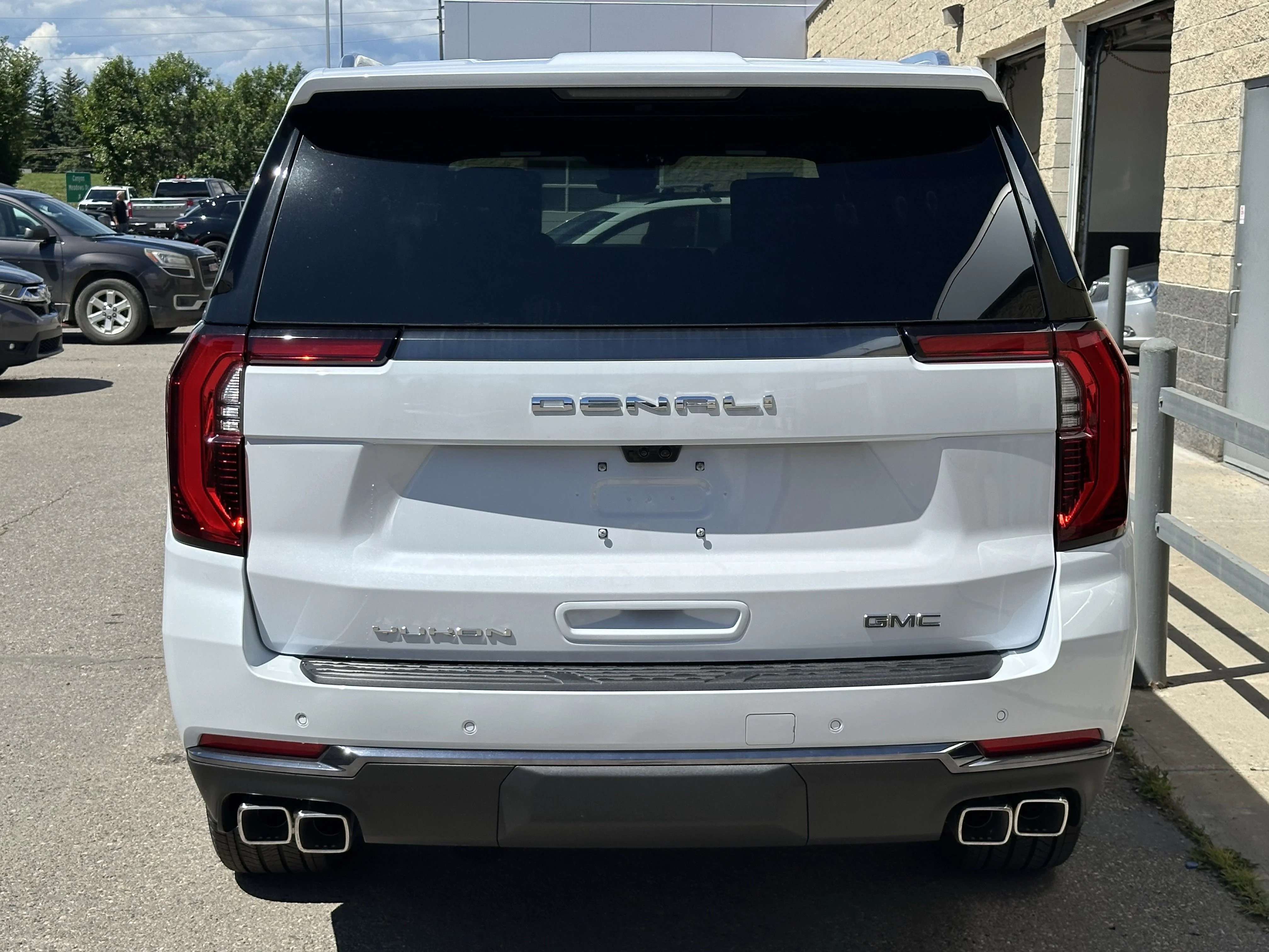 New 2026 Glacier White Tricoat GMC Denali Ultimate image 5