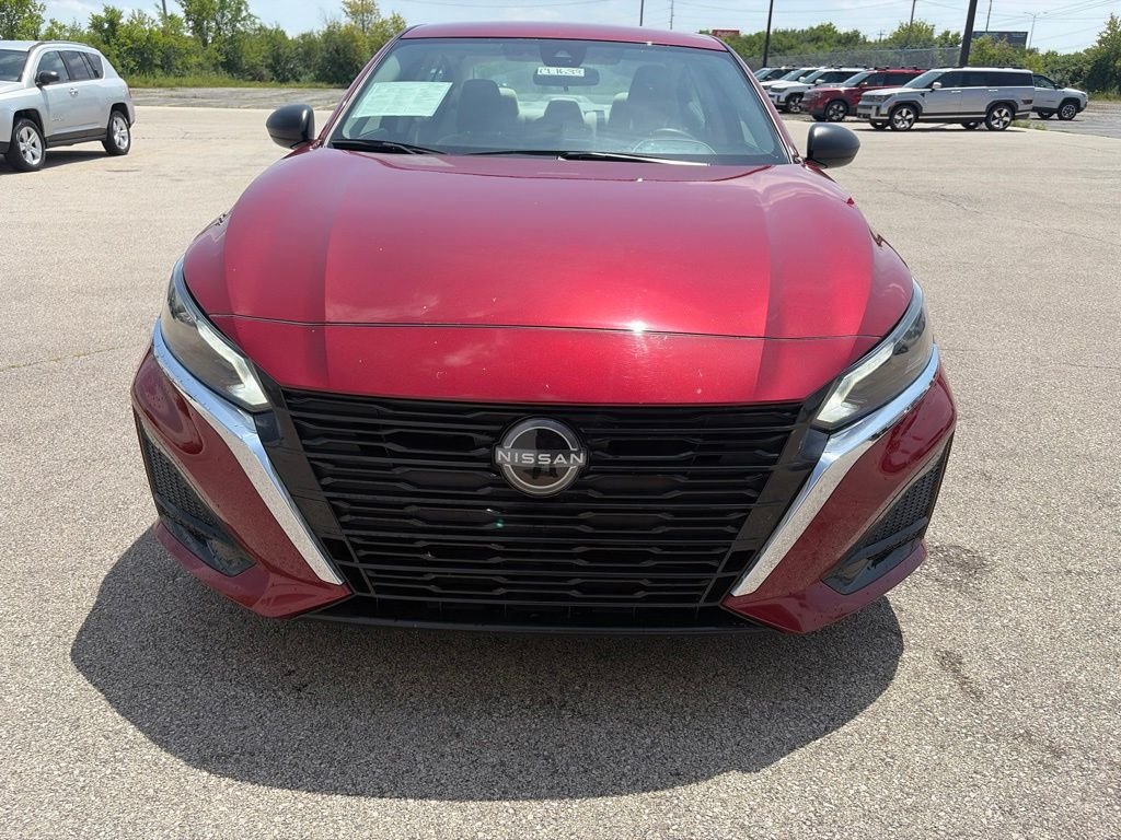 2025 Nissan Altima SV - Photo 9