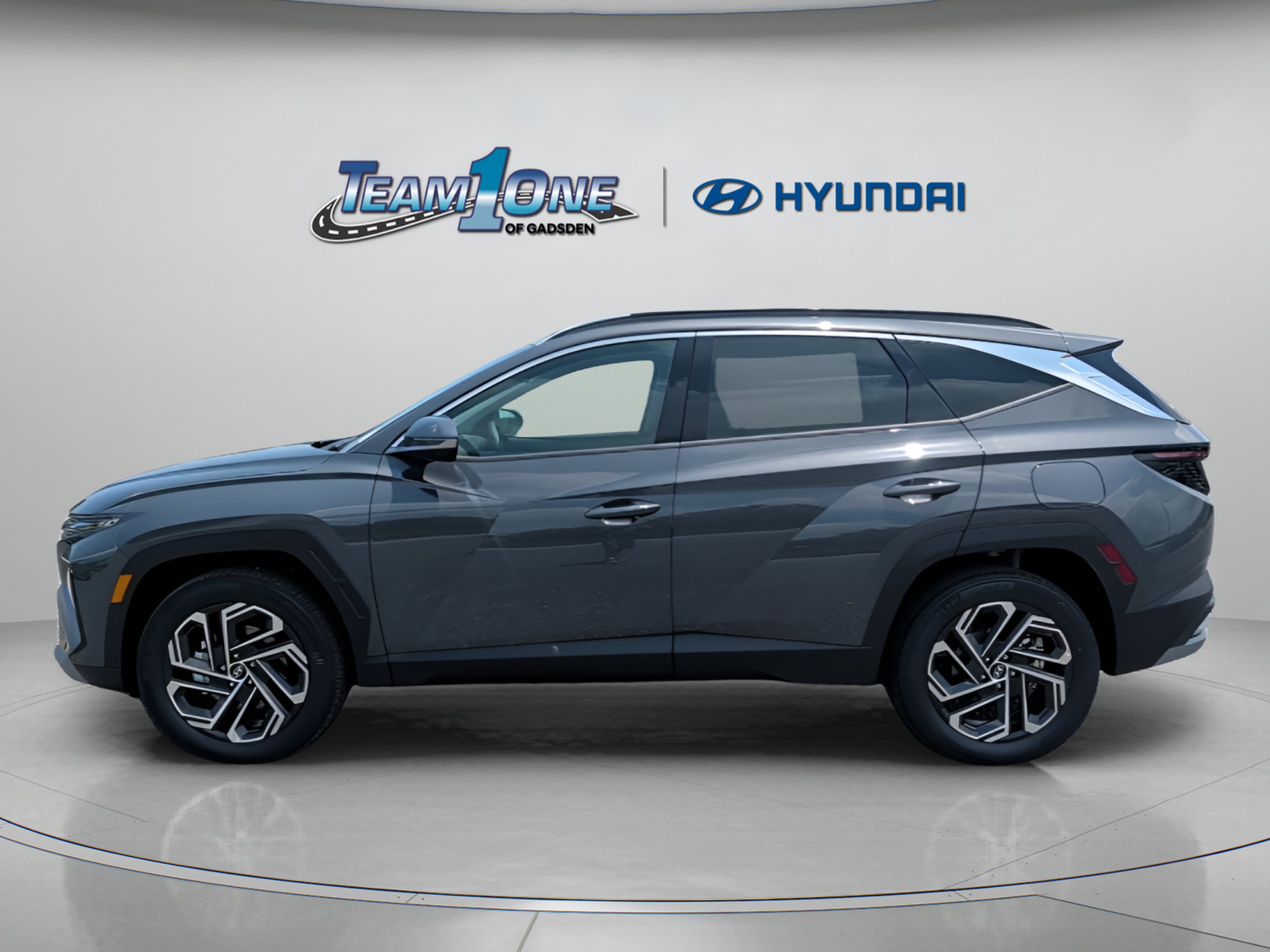 New 2026 Ecotronic Gray Hyundai Limited image 5