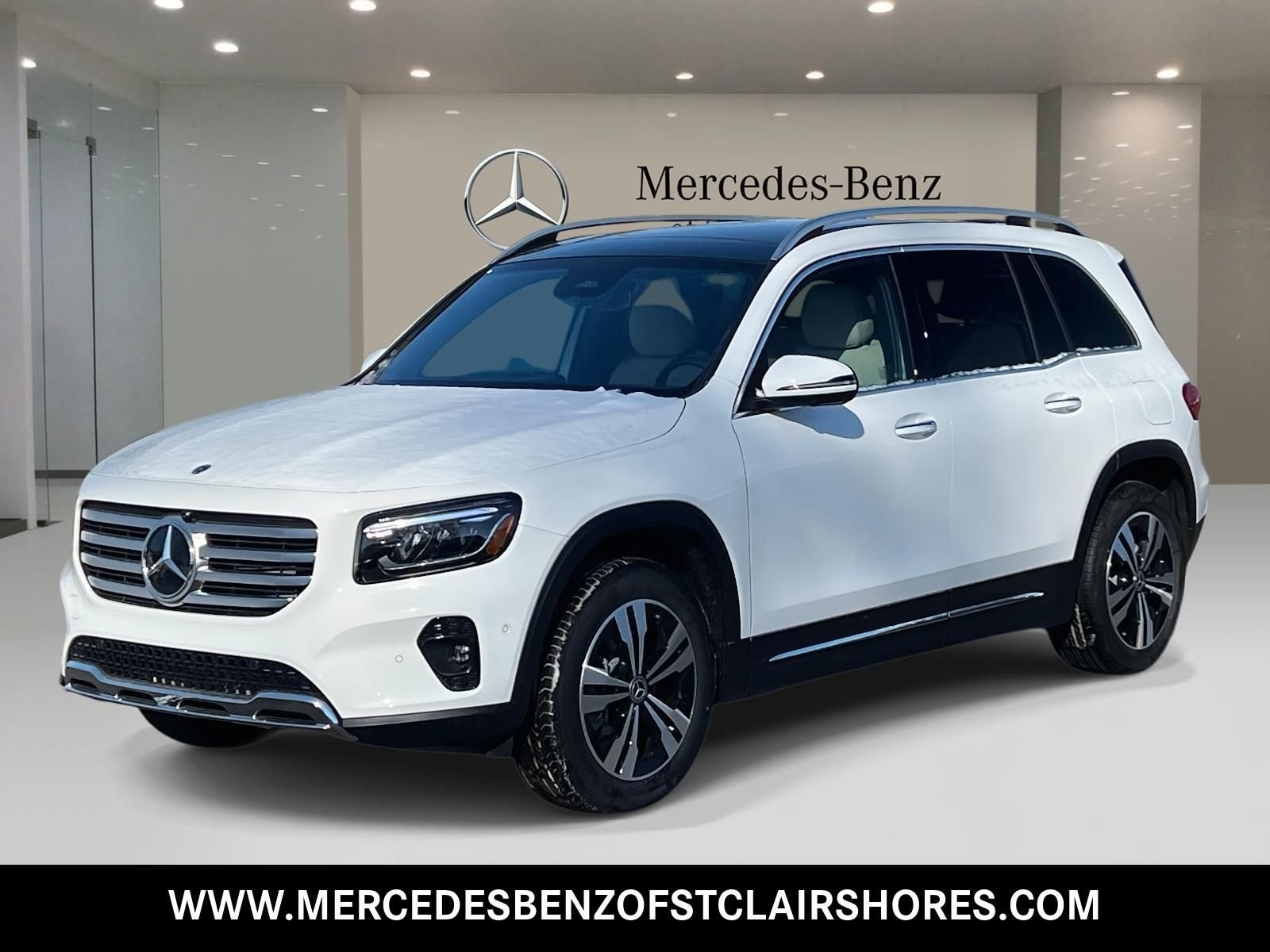 2026 Mercedes-Benz GLB GLB 250 4MATIC's photo