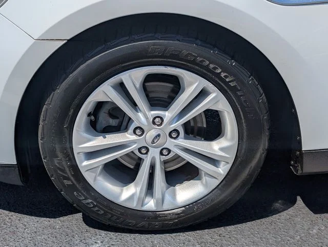 Used 2015 White Ford SEL image 16