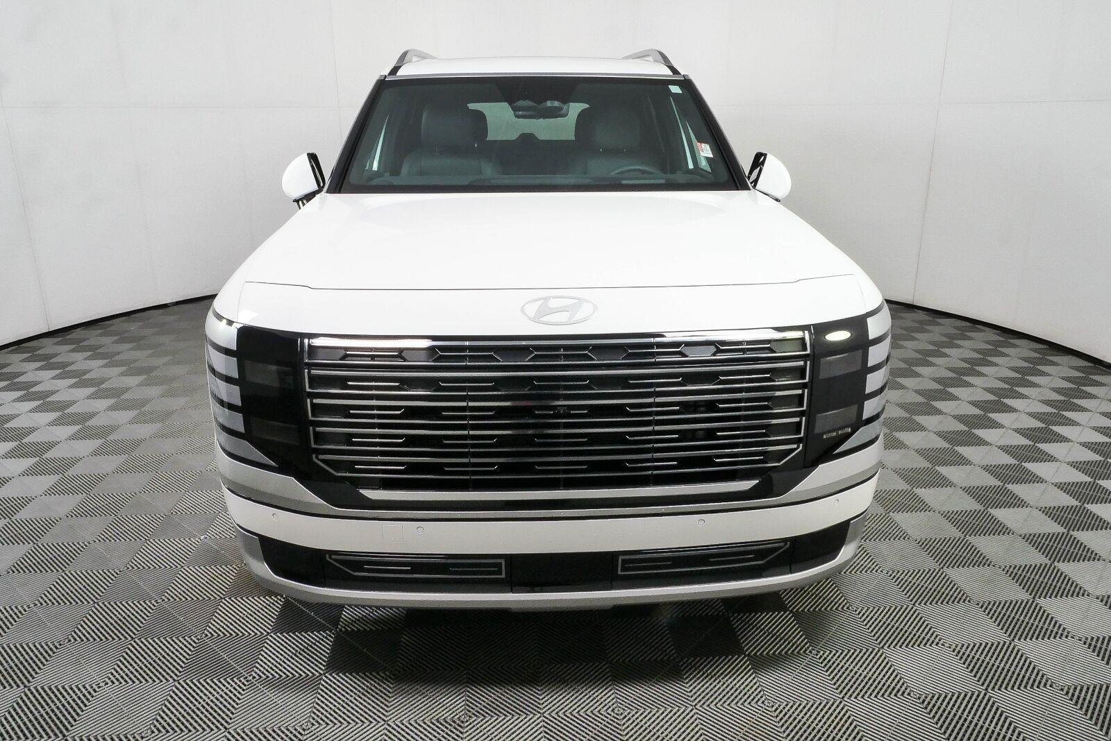 Certified Used 2026 Creamy White Pearl Hyundai Calligraphy image 2