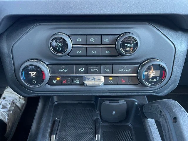 2025 Ford Bronco 4-Door Badlands - Photo 32