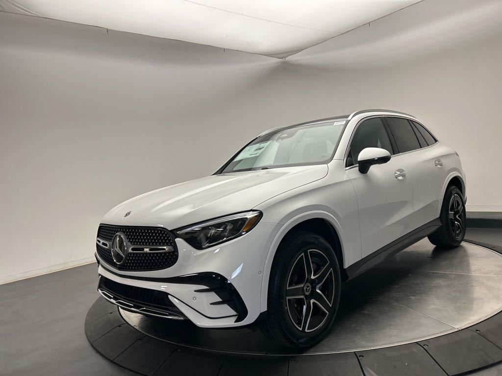 Used 2026 Polar White Mercedes-Benz GLC 300 image 3