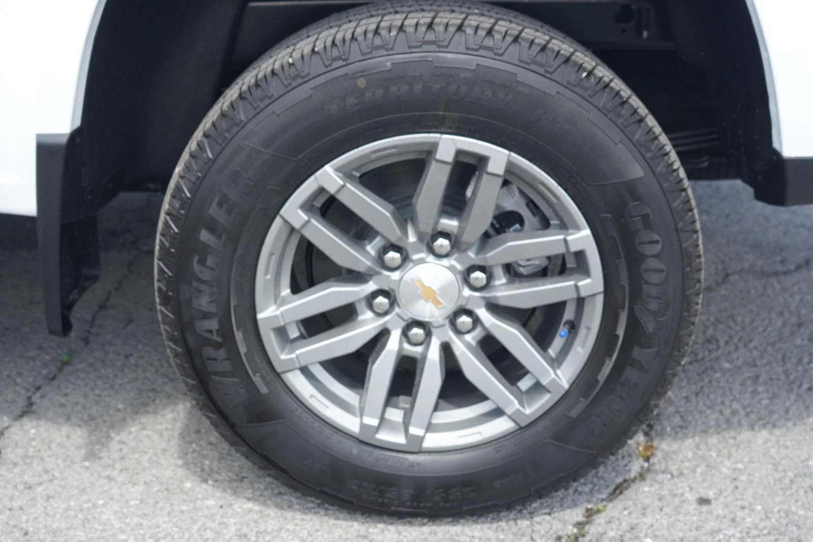 2026 Chevrolet Colorado LT - Photo 11